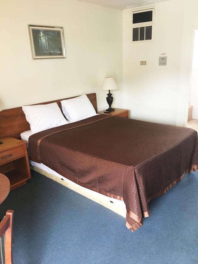 Village Motel Ellenville ภายนอก รูปภาพ