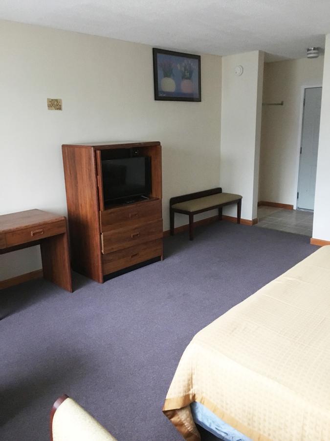Village Motel Ellenville ภายนอก รูปภาพ