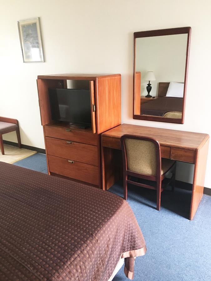 Village Motel Ellenville ภายนอก รูปภาพ