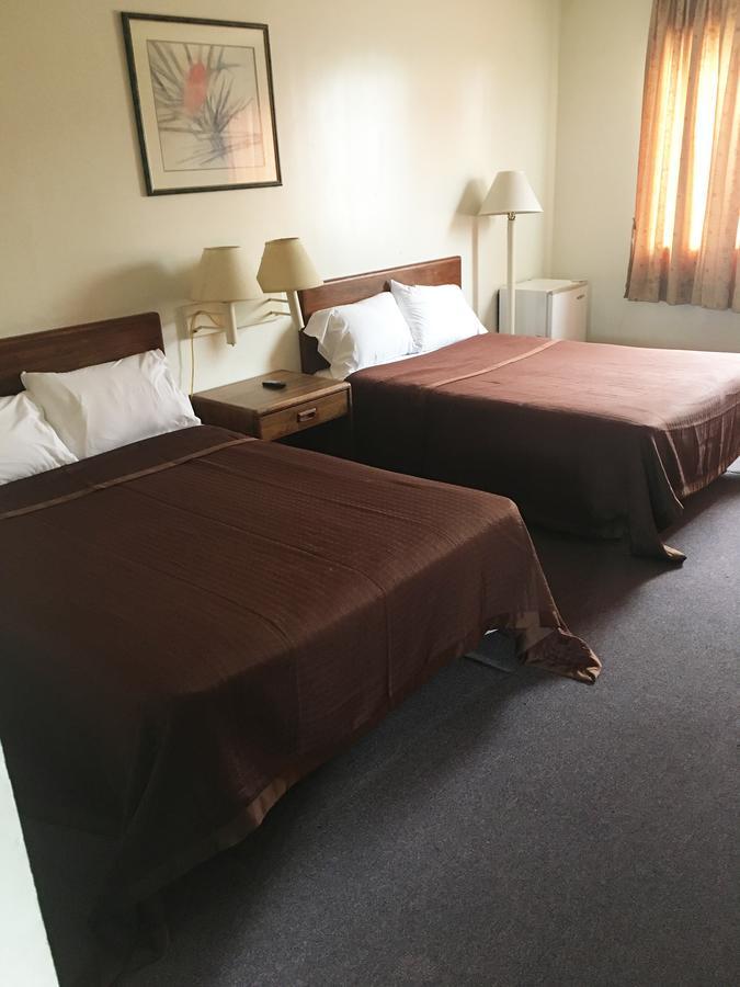 Village Motel Ellenville ภายนอก รูปภาพ
